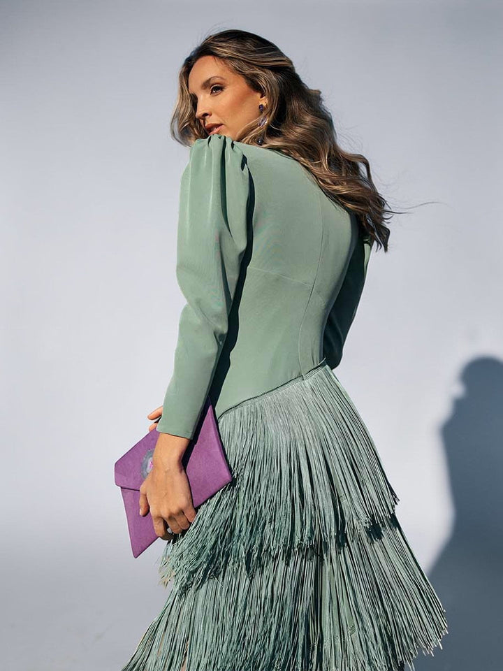 Vestido con flecos