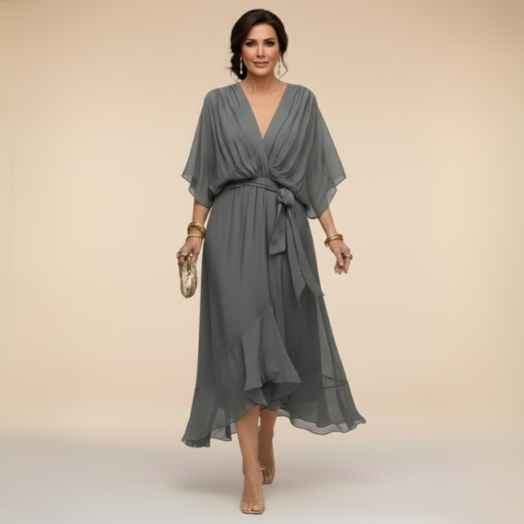 Nevaya – Vestido transparente con escote en V