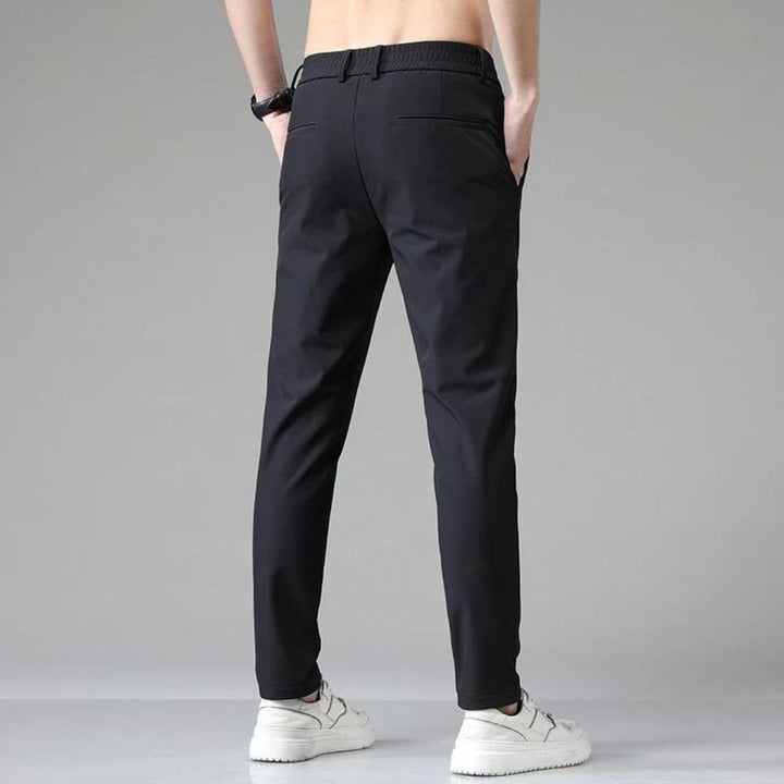 Cintura elástica y stretch en 4 direcciones, pantalones