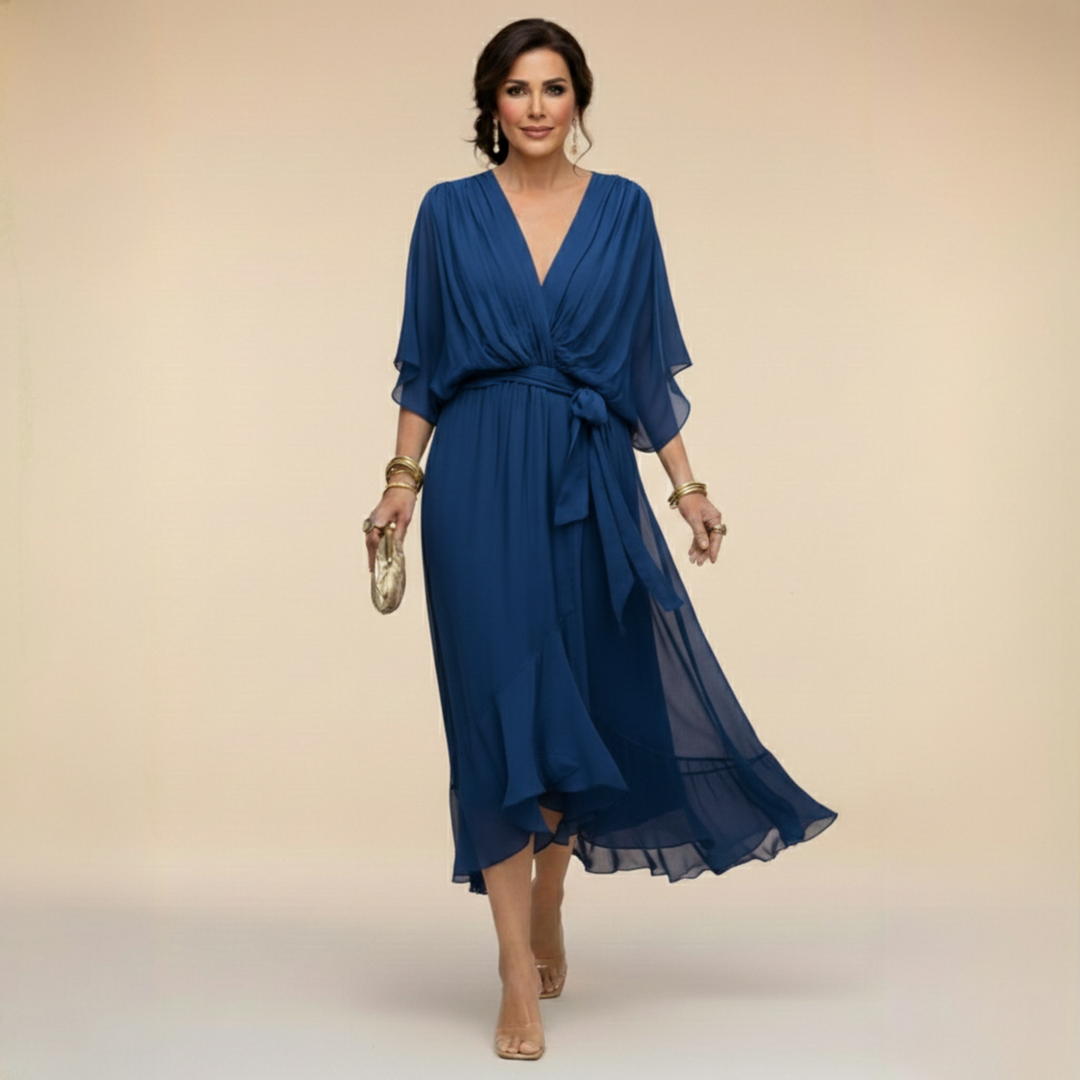 Nevaya – Vestido transparente con escote en V