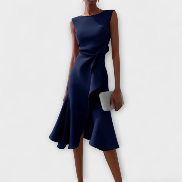 Nivara – Con nudo en la cintura, plisado, vestido