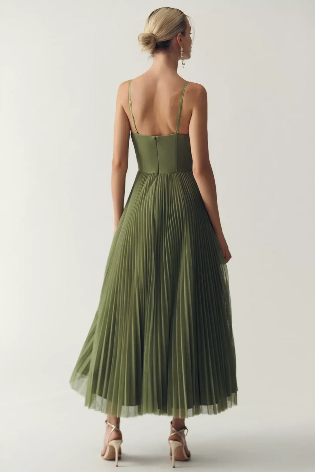 Solyne – Sin espalda de tejido plano vestido