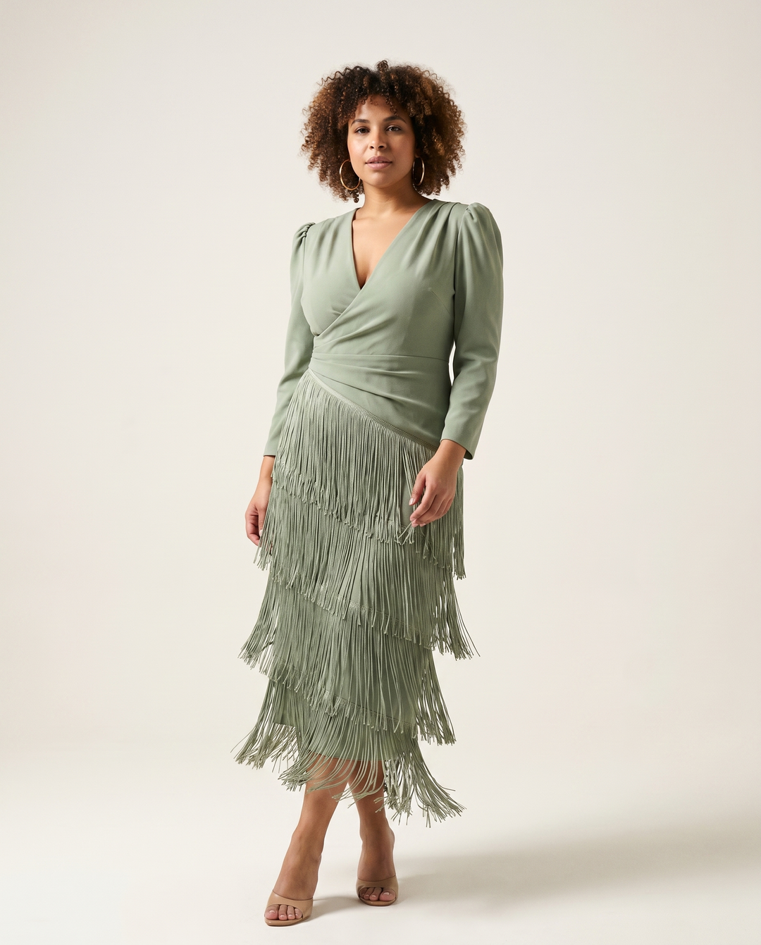 Vestido con flecos