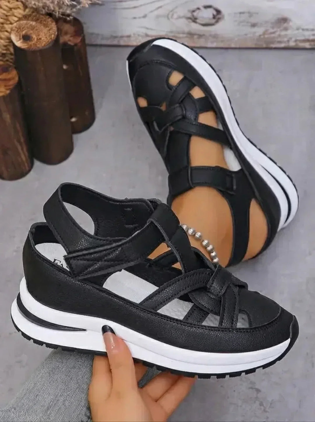 Orlise – De cuña con correa de velcro y suela de goma, sandalias