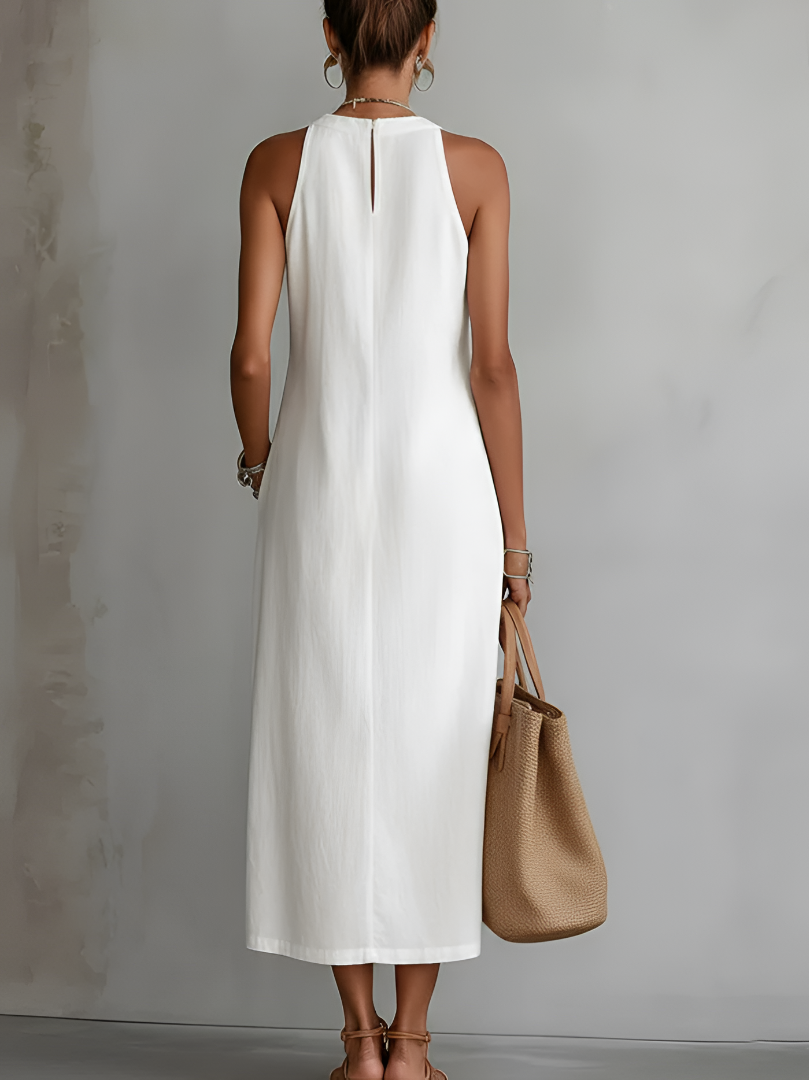 Tevara – Cuello alto, tejido técnico, vestido midi